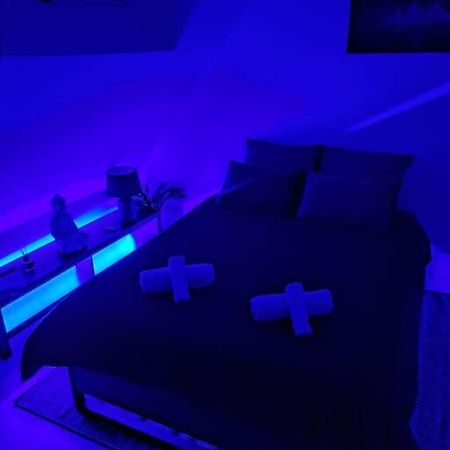 Confortable Studio Renove Cambrai Exteriör bild