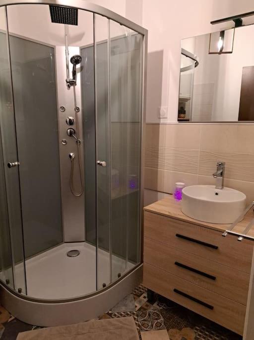 Confortable Studio Renove Cambrai Exteriör bild
